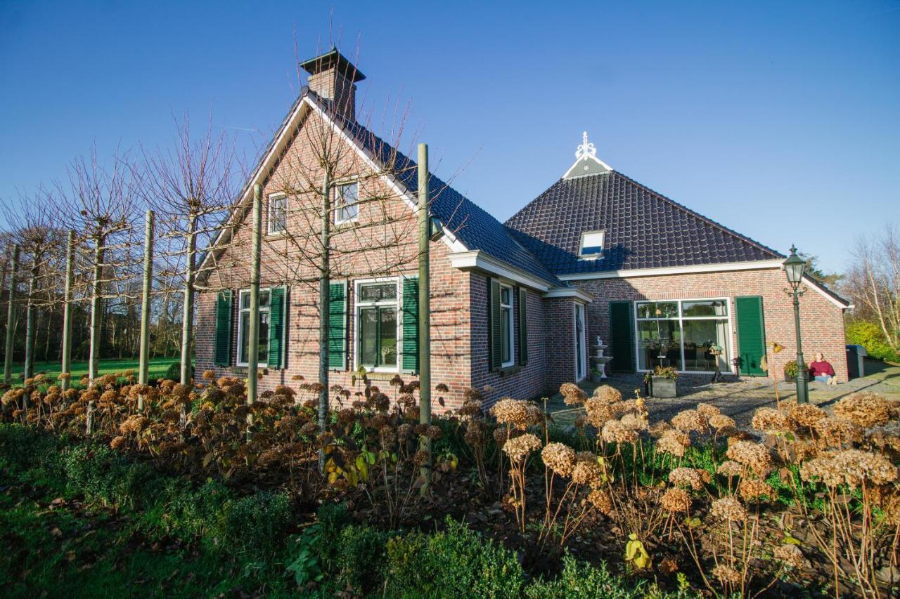 T'Hus Bed & Breakfast Katlijk Eksteriør bilde