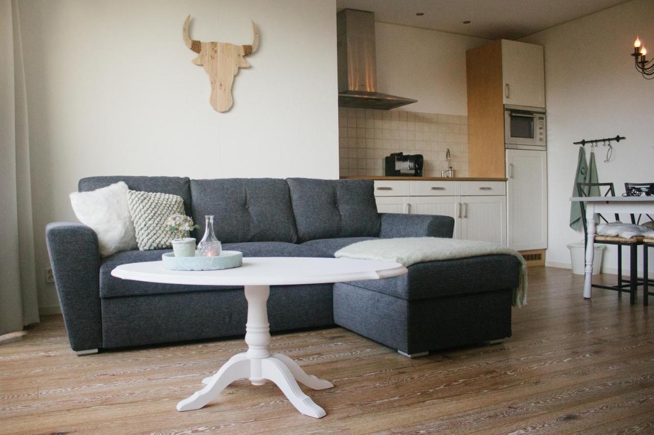 T'Hus Bed & Breakfast Katlijk Eksteriør bilde