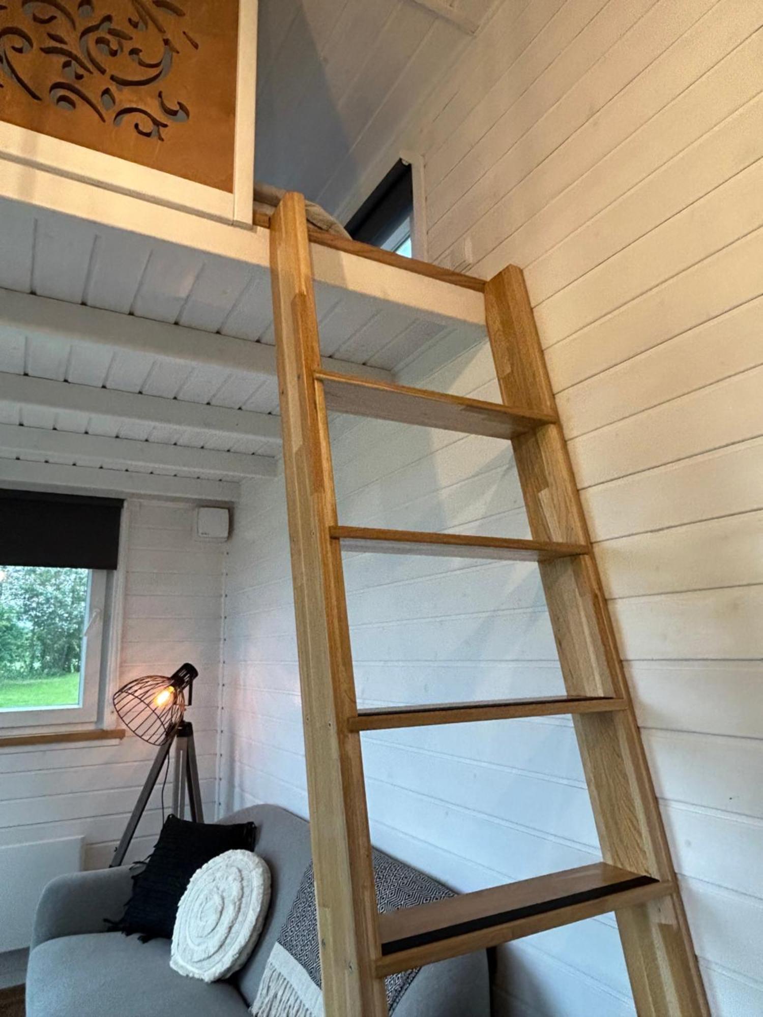 T'Hus Bed & Breakfast Katlijk Eksteriør bilde